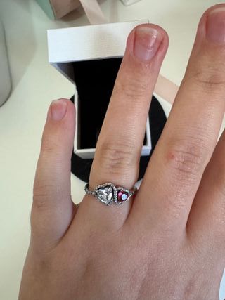 Anillo plateado  Corazón Doble Rosa y Brillantes