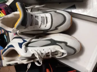 Scarpe ginnastica uomo taglia 44 e felpa Asics