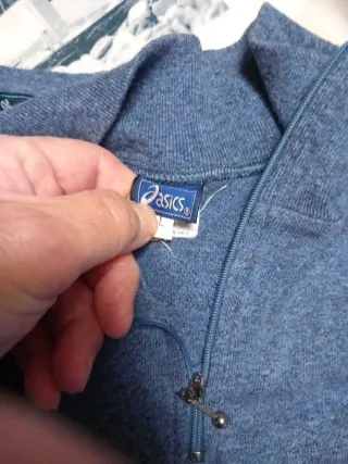 Scarpe ginnastica uomo taglia 44 e felpa Asics