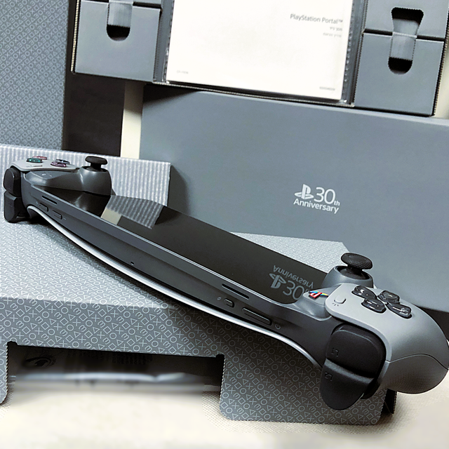 Sony PlayStation Portal Edizione Limitata 30Th