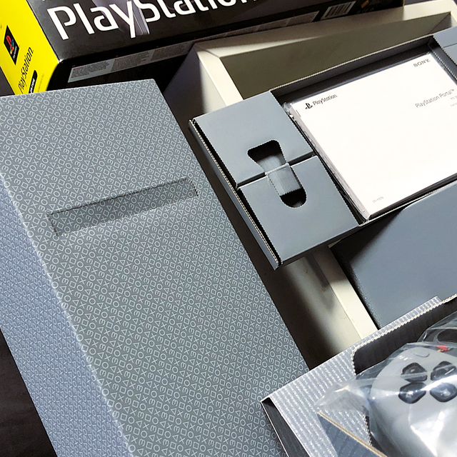 Sony PlayStation Portal Edizione Limitata 30Th