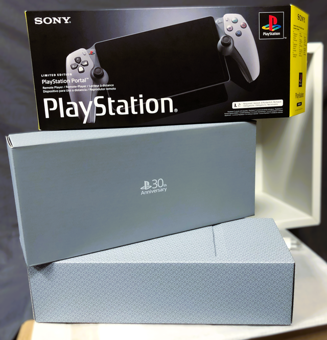 Sony PlayStation Portal Edizione Limitata 30Th