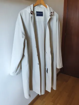 Gabardina hombre Antonio Miró Beige.