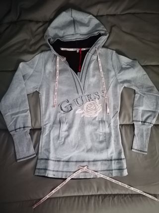 Sudadera Guess + regalo