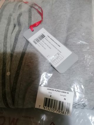 Sudadera Guess + regalo