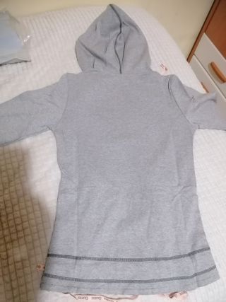 Sudadera Guess + regalo