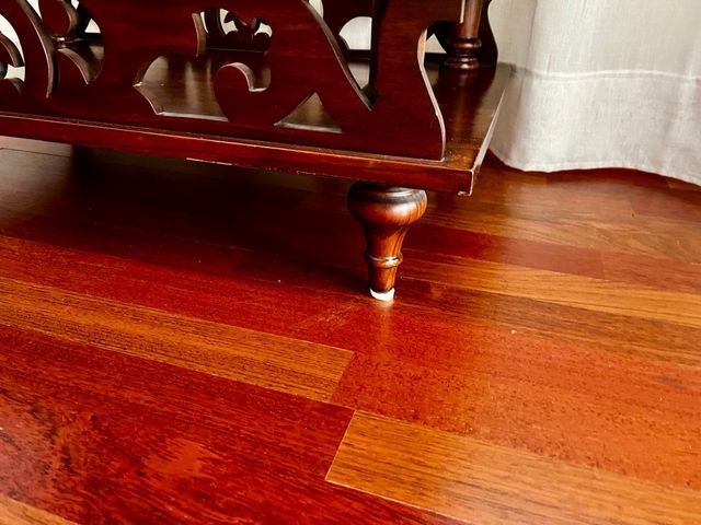 Mesa bar de madera / Mesa auxiliar