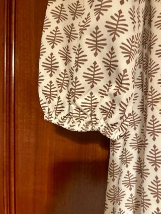 Vestido estampado beige clon de Marieth