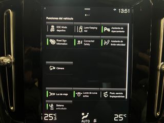 Volvo XC40 2.0 B3 G Core Auto