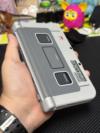 New Nintendo 3DS XL SNES Edition