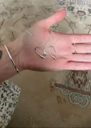 Conjunto de acero gota de agua