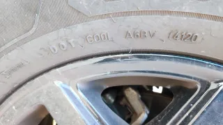 4 Neumáticos Goodyear 215 65 R16C Carga 109/107T