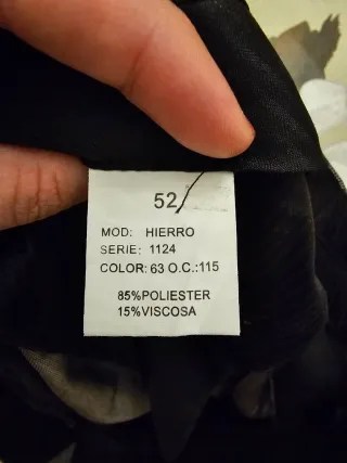 Pantalón de vestir gris elegante hombre