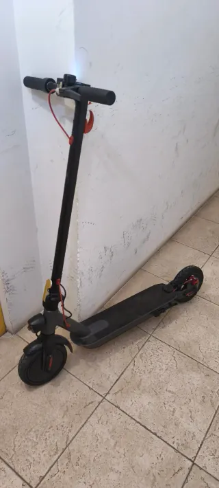 Patinete Eléctrico Negro