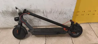 Patinete Eléctrico Negro