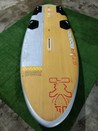 Tablas y velas kitesurf
