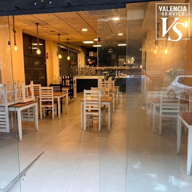 0812 – FANTÁSTICA PIZZERÍA EN ZONA BLASCO IBÁÑEZ /