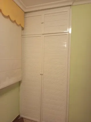 Puertas de armario blancas