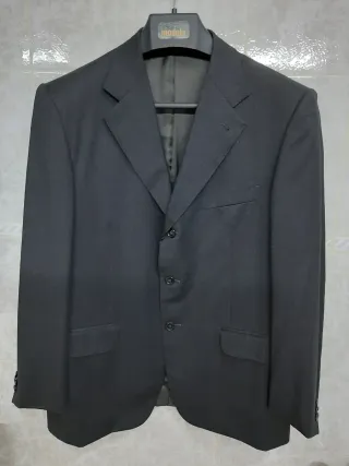 Americana gris oscuro talla 52