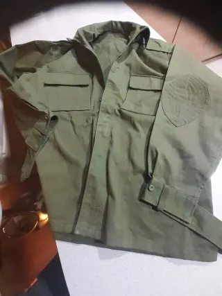 Chaqueta verde militar
