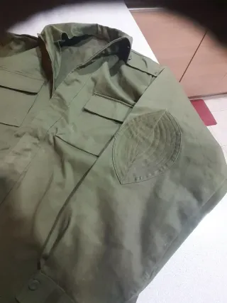 Chaqueta verde militar