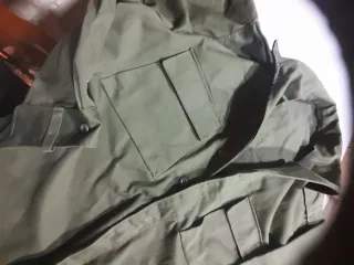 Chaqueta verde militar