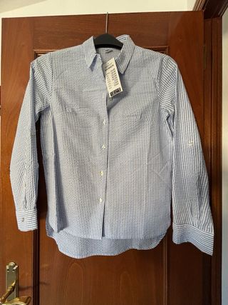 Camisa de rayas azules y blancas Talla M