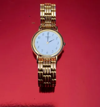 Reloj Seiko Mujer. Cuarzo. Dorado
