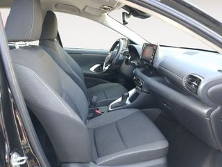 Toyota Yaris Hybrid Active