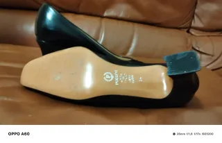 Scarpe Pollini Nere Tacco 5cm. Taglia n. 34