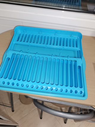 Escurreplatos azul de plástico