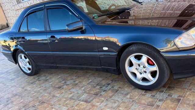 Mercedes c220 cdi automático