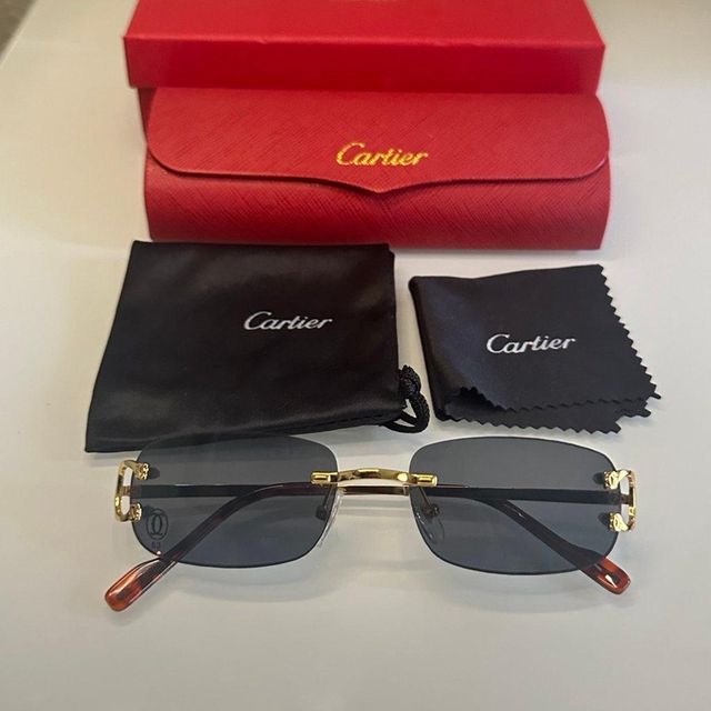 Gafas Cartier Doradas y Negras
