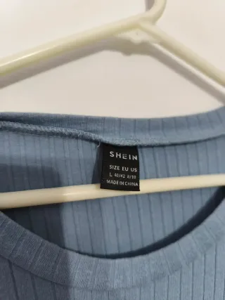 Crop top azul de canalé