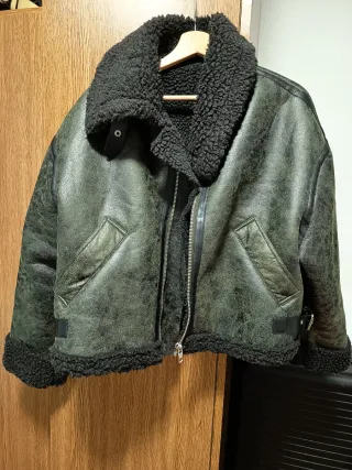 Chaqueta de ante con borreguito