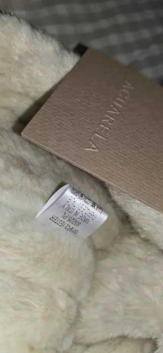 Bufanda estola pelito crema sin estrenar