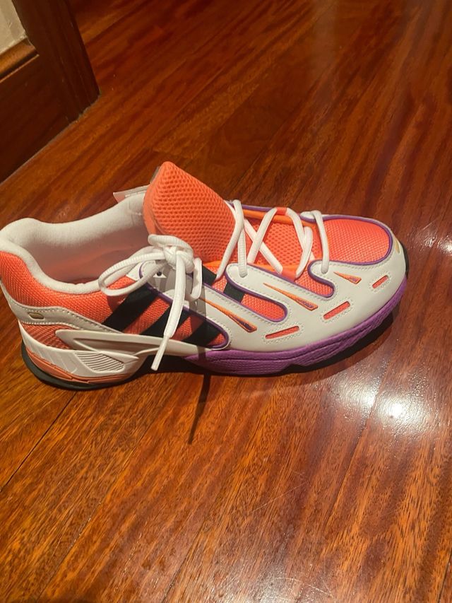 Zapatillas Adidas Naranja y Morado