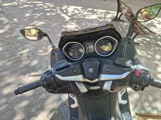 Moto Yamaha TMAX 560 Tech MAX