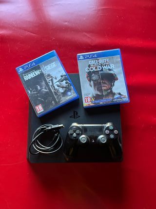 PlayStation 4 + 2 Juegos