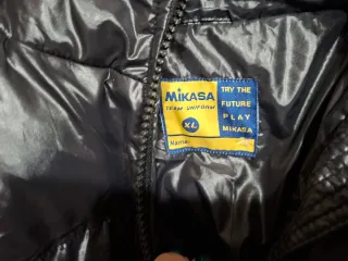 Giubbino donna Mikasa nero