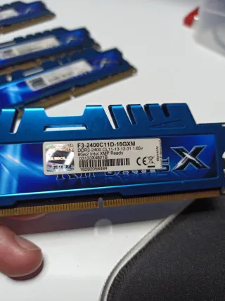 Lote 4x8GB DDR3 G.SKILL RIPJAWS 2400Mhz