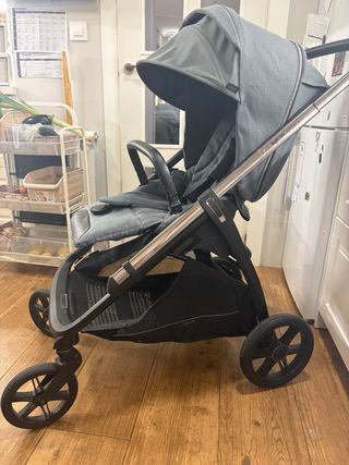 Seggiolino + Telaio Inglesina Aptica Verde