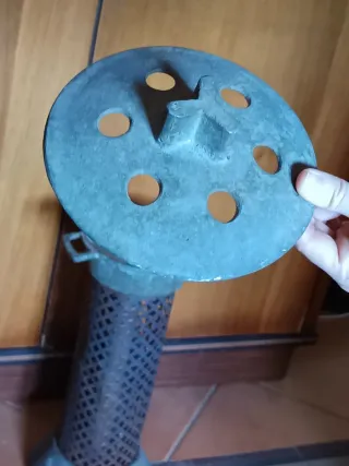 Stufa portatile vintage in metallo