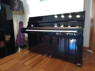Piano Vertical Samick SU 105