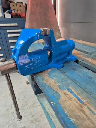 Tornillo de banco 150mm