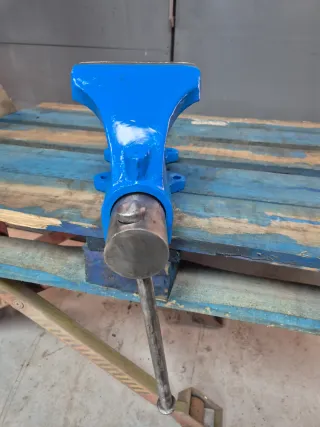 Tornillo de banco 150mm