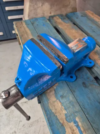 Tornillo de banco 150mm