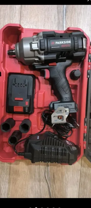 Atornillador de impacto Parkside