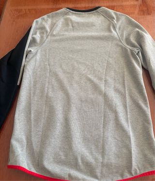 Sudadera Nike Talla S Gris, negra y roja