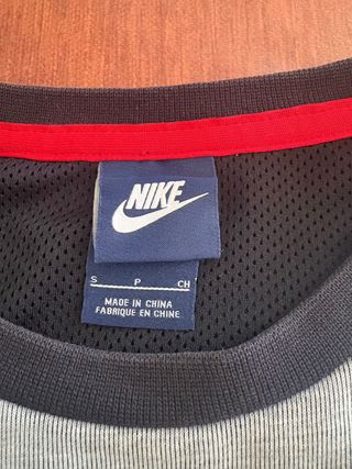 Sudadera Nike Talla S Gris, negra y roja